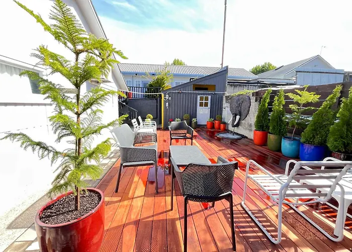 Kowhai 4*