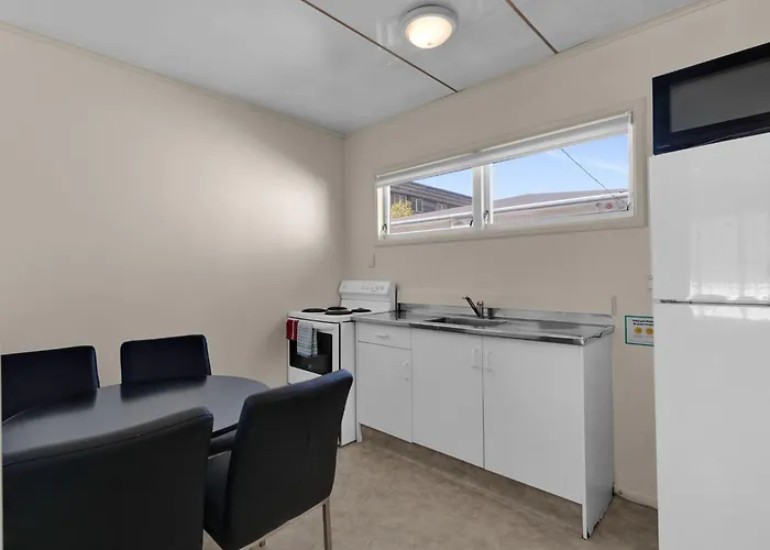 Kowhai 4* Rotorua